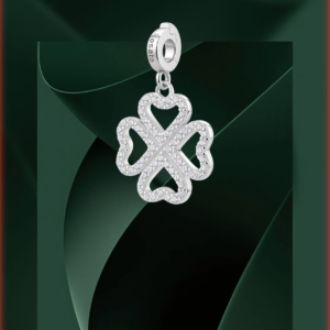 R - Collar Quadrifoglio